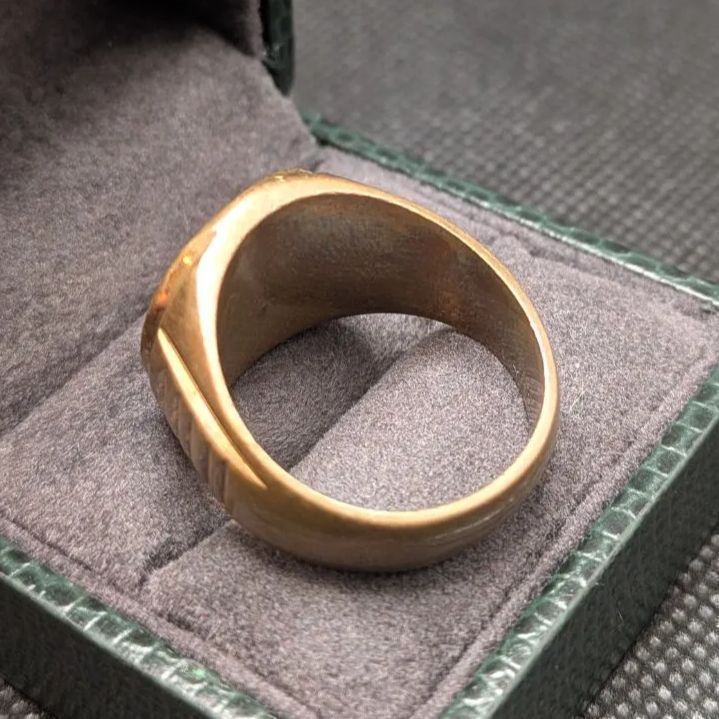 真鍮製 ヴィンテージリング 25号 ゴールド 産 シグネットリング シグネットリング 真鍮製 25号 ウクライナ産 ヴィンテージリング