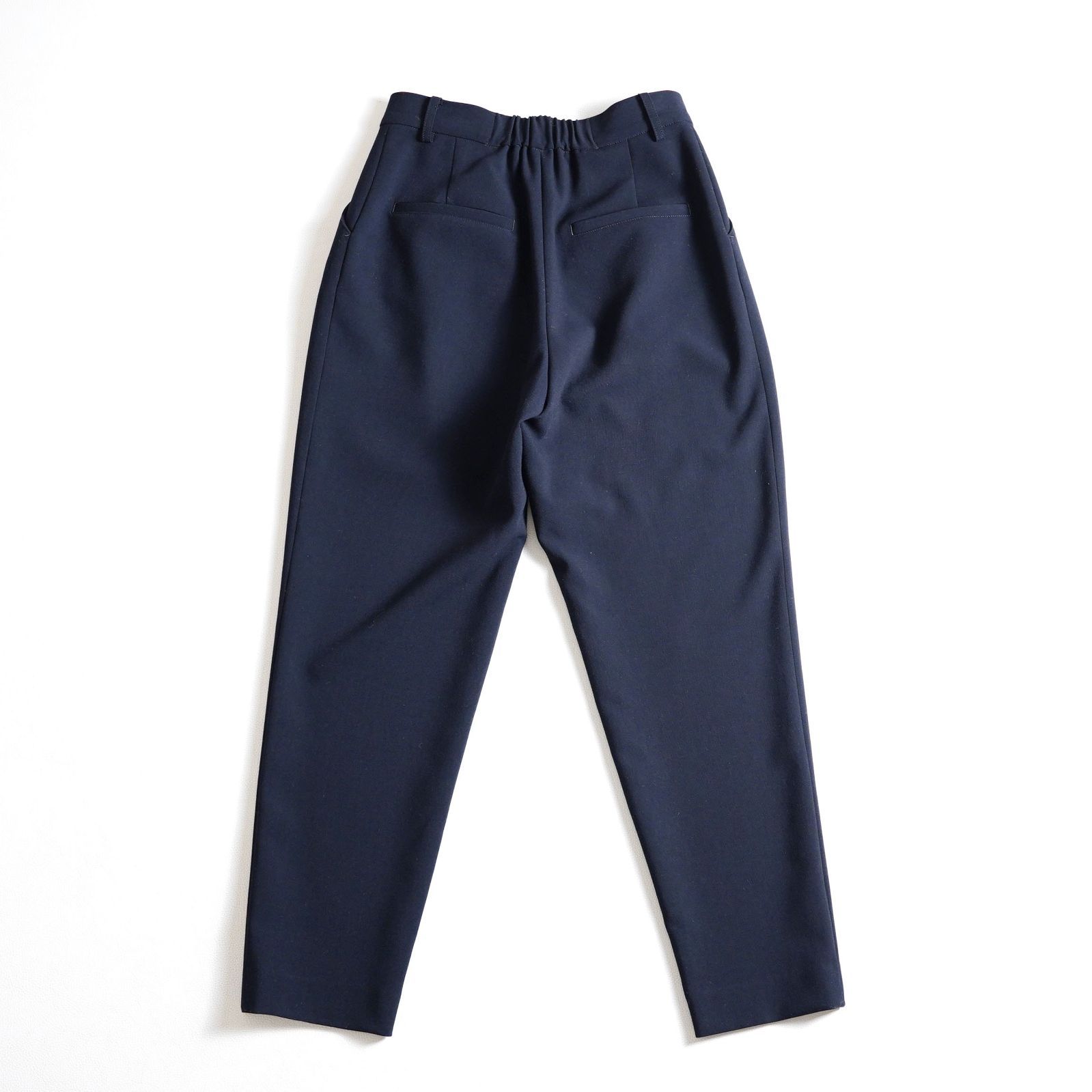 106t*美品 SOEJU ソージュ ウールライク タックパンツ S ネイビー