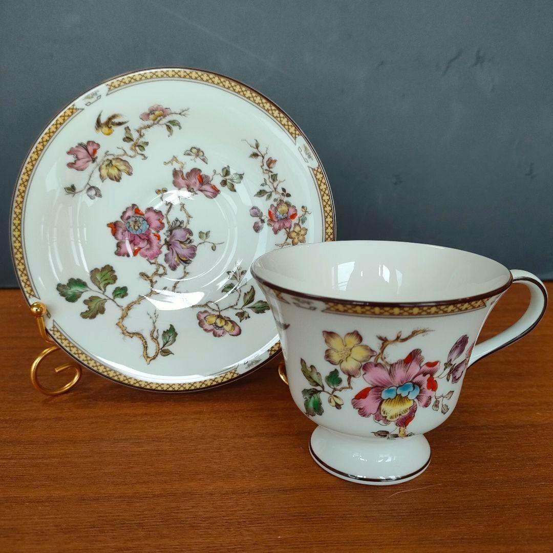 美品☆ウェッジウッド スワロー カップ＆ソーサー シノズワリ 黒壺