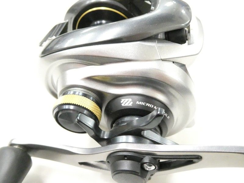 シマノ 13メタニウム XG 右 (02-8211230025) - メルカリ