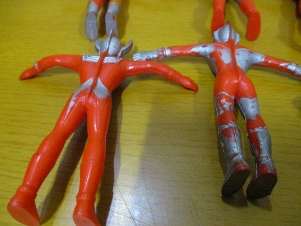 ウルトラマン8体まとめて ソフビ？ 当時物 円谷プロ フィギュア 昭和