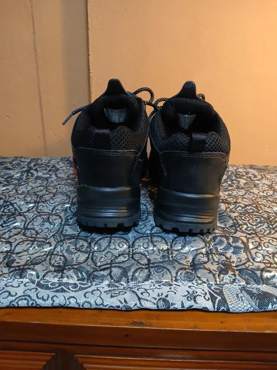 登山靴