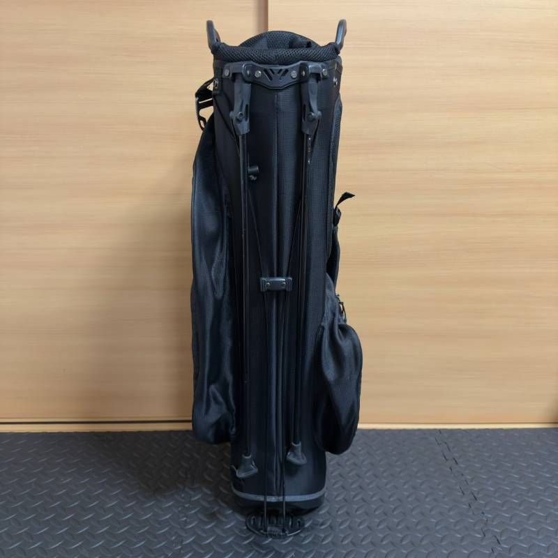 TaylorMade テーラーメイド キャディバッグ スタンド型 4分割 黒 TaylorMade テーラーメイド キャディバッグ スタンド 軽量 ブラック