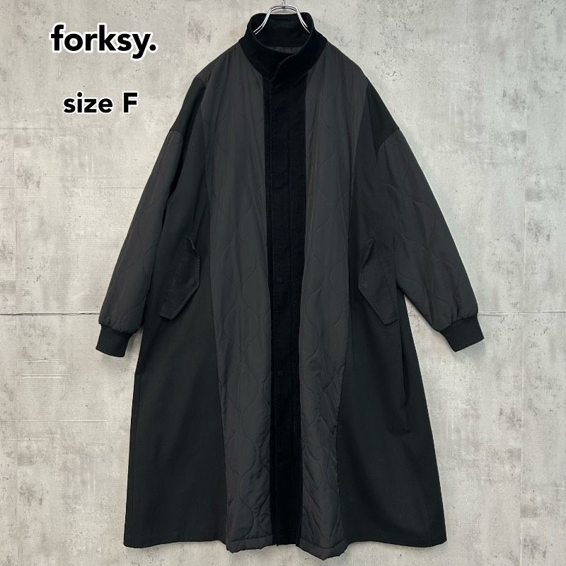 forksy. フォルクシー 異素材切り替えキルティングロングコート 黒 F
