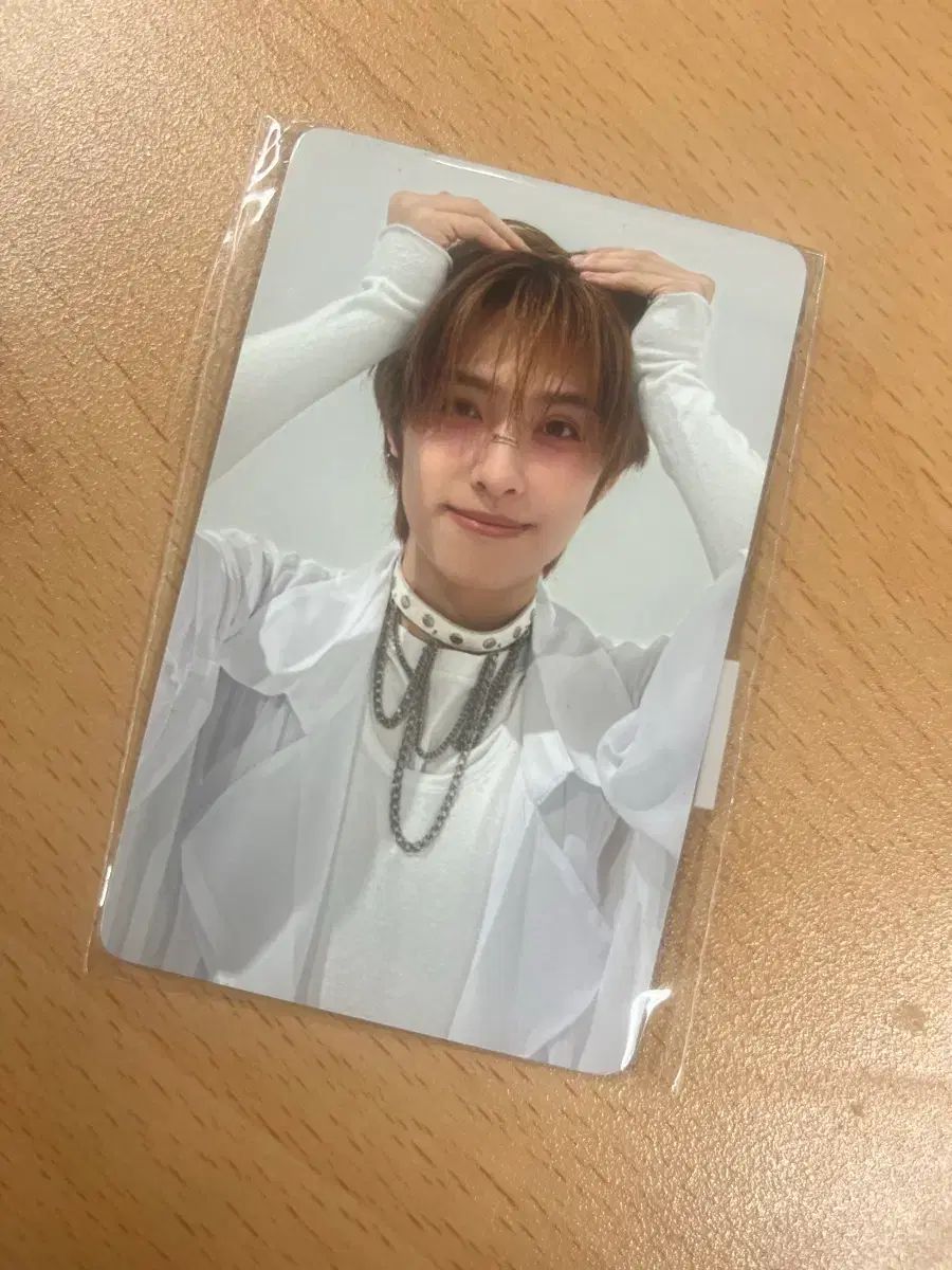 Xdinary Heroes(エクディズ) 4万円 MD トレカ カオン ジソク - メルカリ