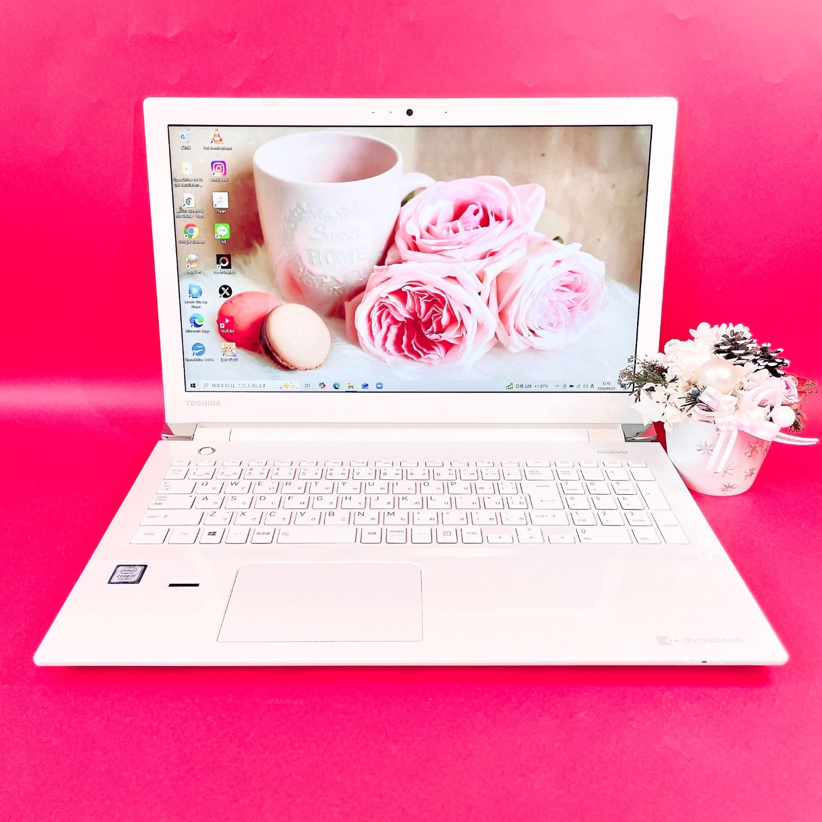 在宅ワークや事務学習に‼️高性能Corei7✨️薄型ノートパソコン