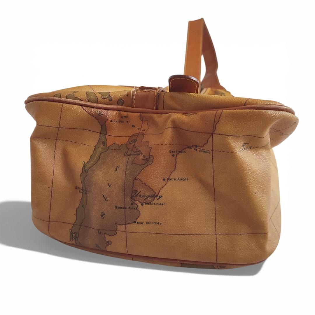 プリマクラッセ　ボディバッグ　ショルダーバッグ　レザー PVC プリマクラッセ ショルダーバッグ ボディバッグ レザー PVC 地図柄