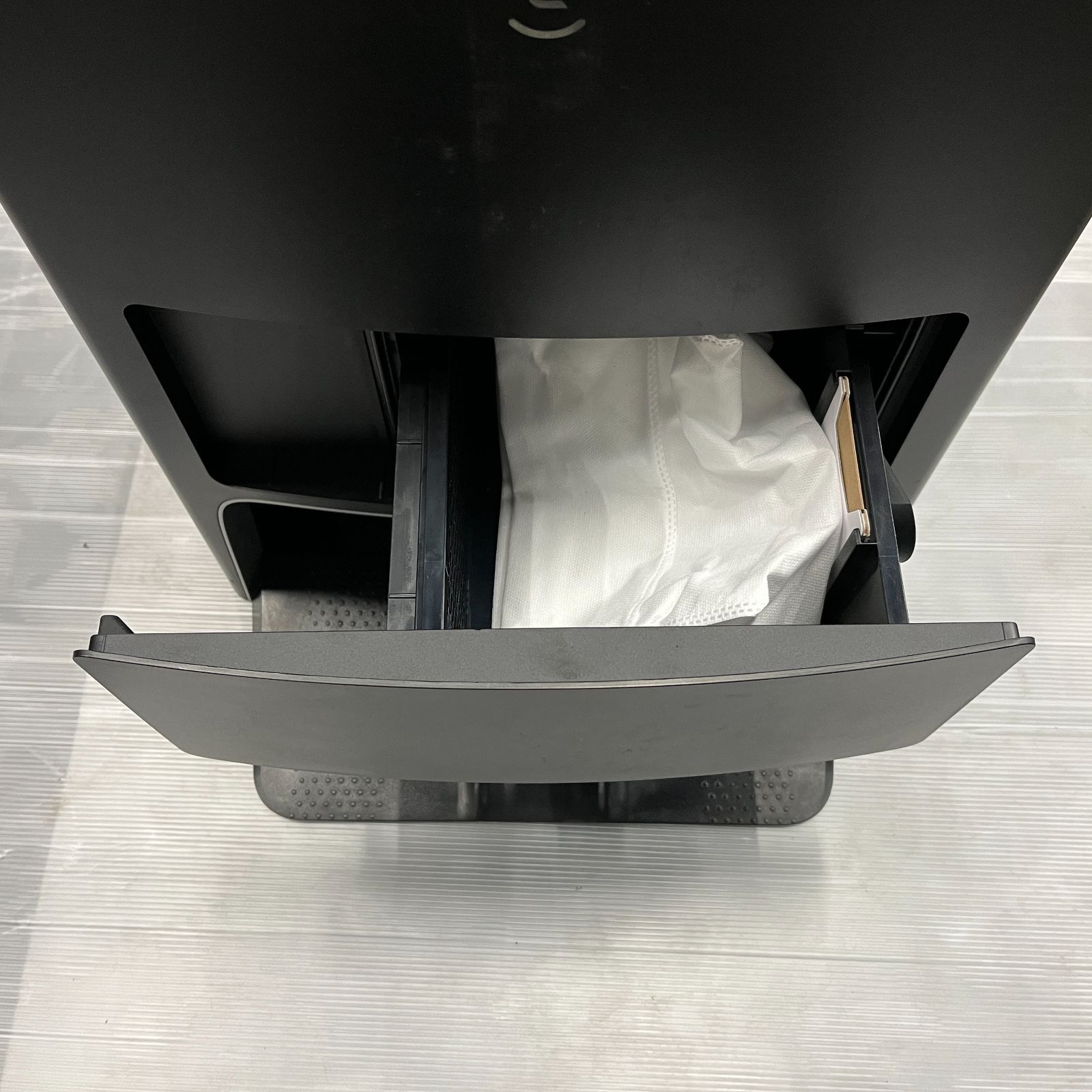 ☆通電確認済み/ジャンク☆ ecovacs DEEBOT X1 OMNI 床掃除ロボット