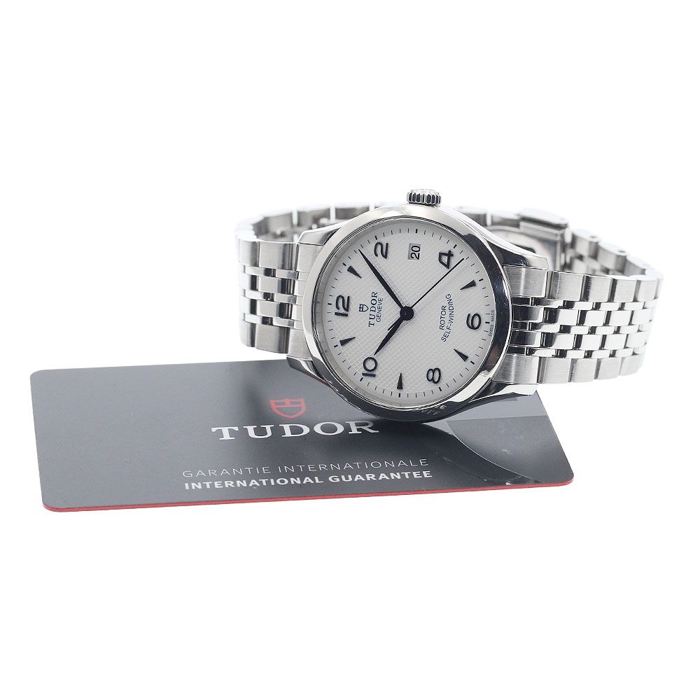 チュードル TUDOR