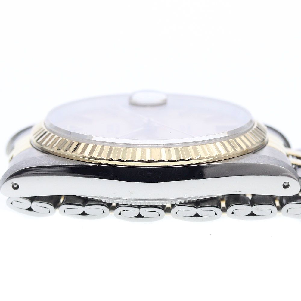 チュードル TUDOR