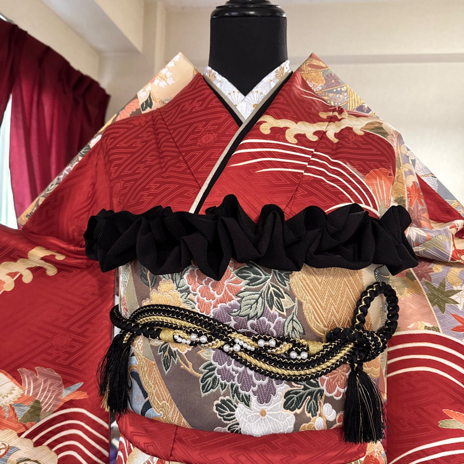 豪華振袖セット(4点)・袋帯・重ね衿・半衿・古典柄・駒刺繍・飛鶴