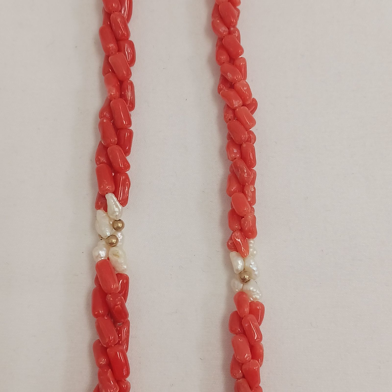 天然赤珊瑚　本珊瑚　10連ネックレス　ロング　重量約63g 天然本珊瑚ネックレス 10連 サンゴ 赤珊瑚 K14刻印 585 ネックレス