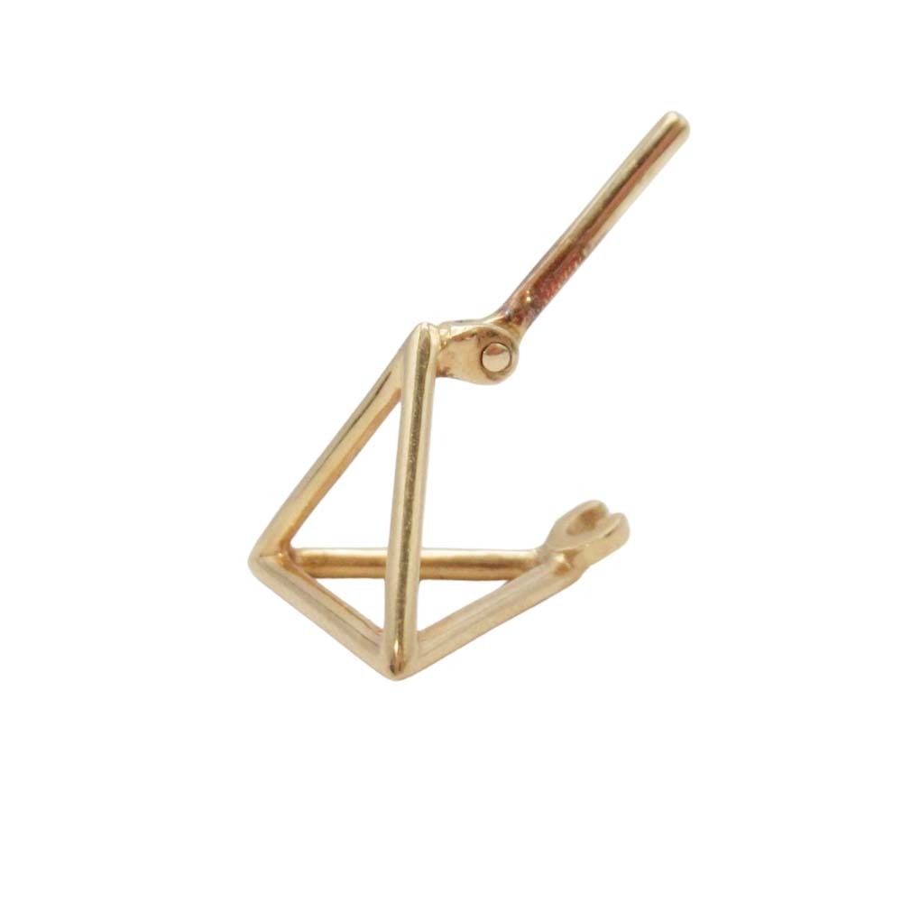 新品同様 SHIHARA シハラ Triangle Pierce 10 片耳用 立体 三角
