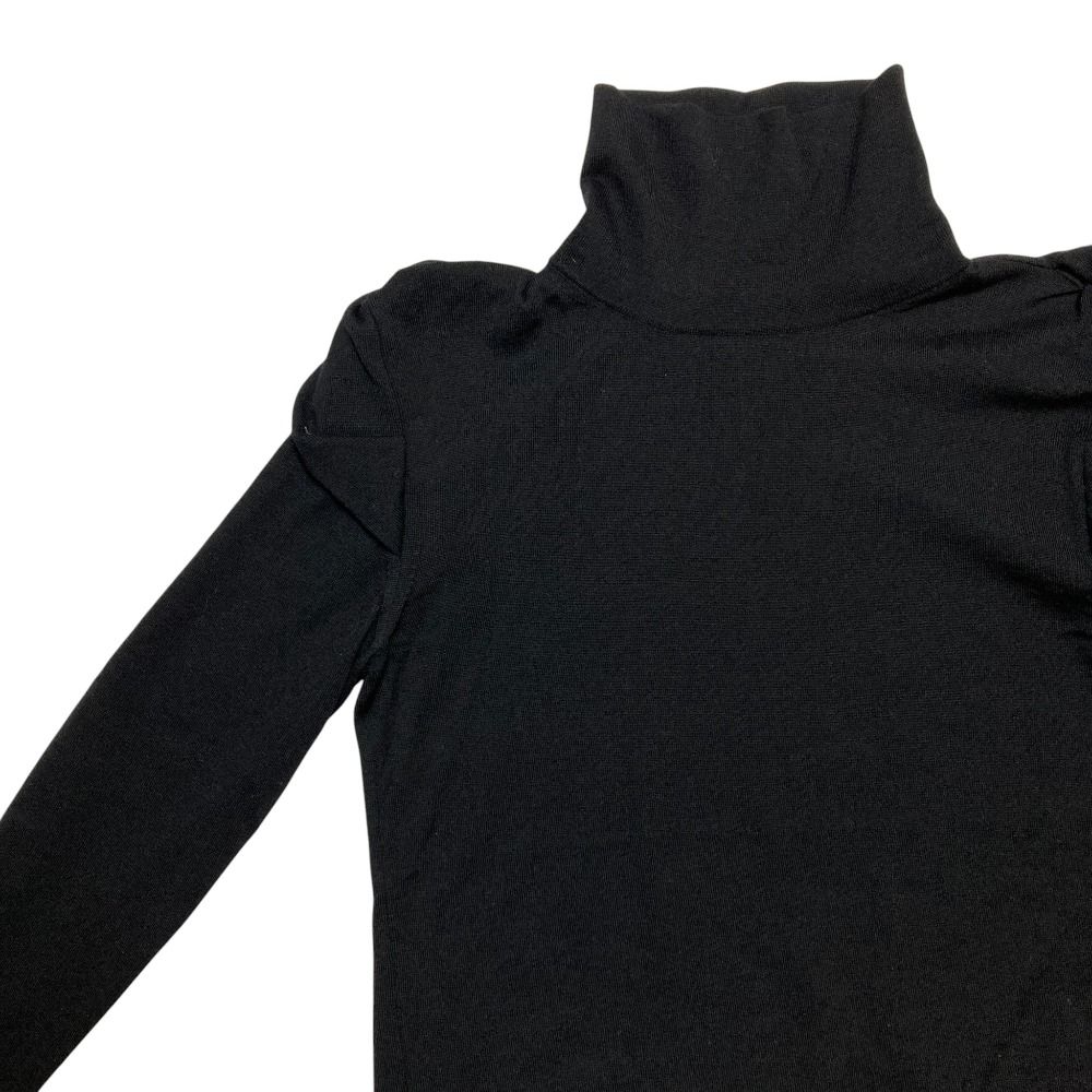 良品 FOXEY フォクシー Shoulder Twist ロングスリーブニット トップス