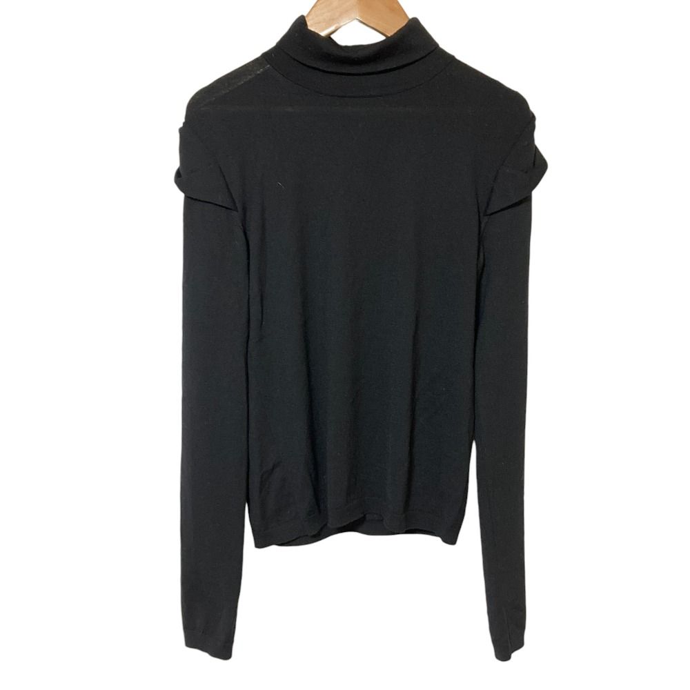 良品 FOXEY フォクシー Shoulder Twist ロングスリーブニット トップス