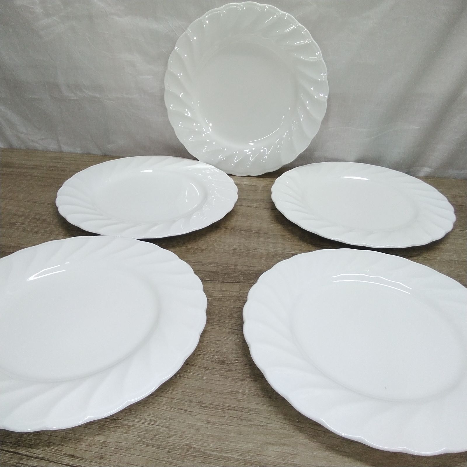 洋食器 Noritakeノリタケ ボーン・チャイナ ディナーセット 平皿 中皿