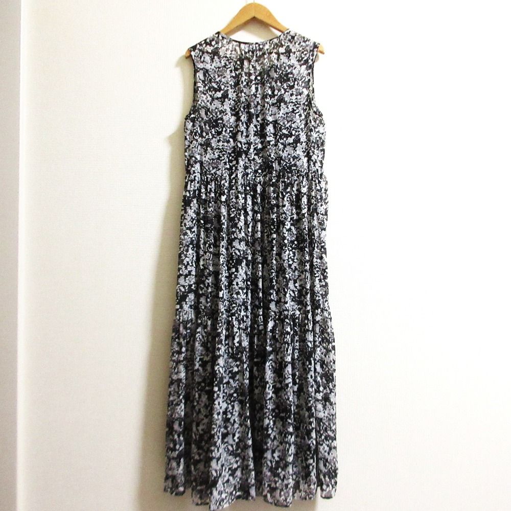 美品 UNITED ARROWS ユナイテッドアローズ フラワープリントロング