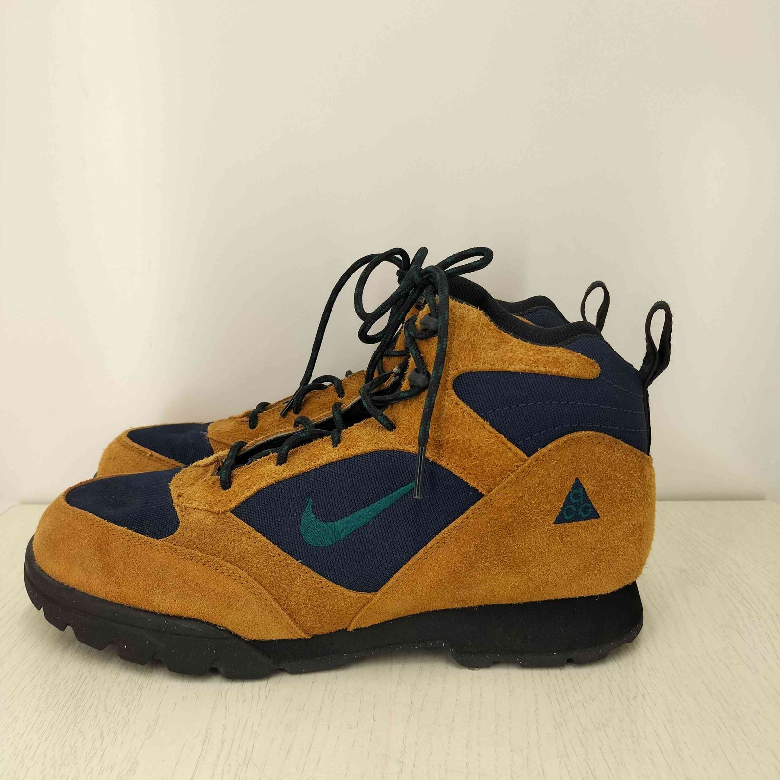 ナイキエーシージー NIKE ACG Torre Mid Burnt Sienna and Obsidian 