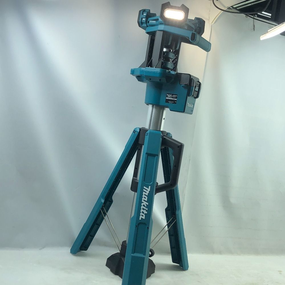 MAKITA マキタ 工具関連用品 タワーライト 袋付き コードレス式 ML 814 ブルー