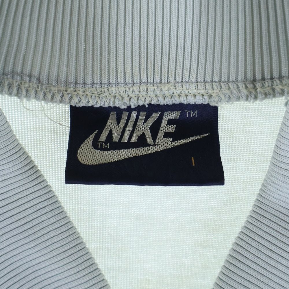 NIKE (ナイキ) 80s トラックジャケット ブルゾン グレーxレッド - メルカリ