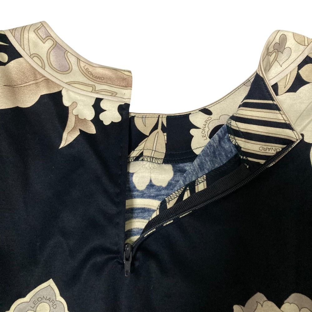 美品 LEONARD レオナール フラワープリント ショートスリーブ ブラウス L ネイビー レディース 古着 中古 USED 美品 LEONARD レオナール フラワープリント ショートスリーブ ブラウス