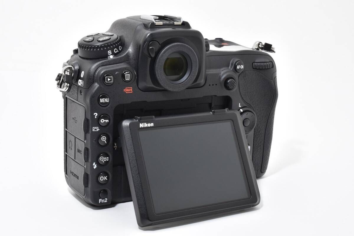 ☆極上美品☆《ショット数2,463回 》ニコン Nikon D500 ボディ