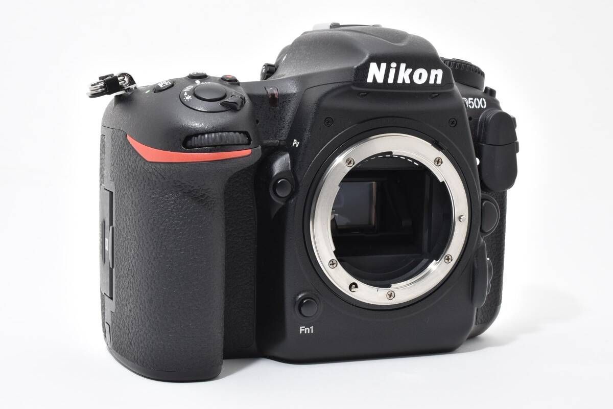 ★ショット数: 15821回★ Nikon ニコン D500 #994 ☆極上美品☆《ショット数2,463回 》ニコン Nikon D500 ボディ