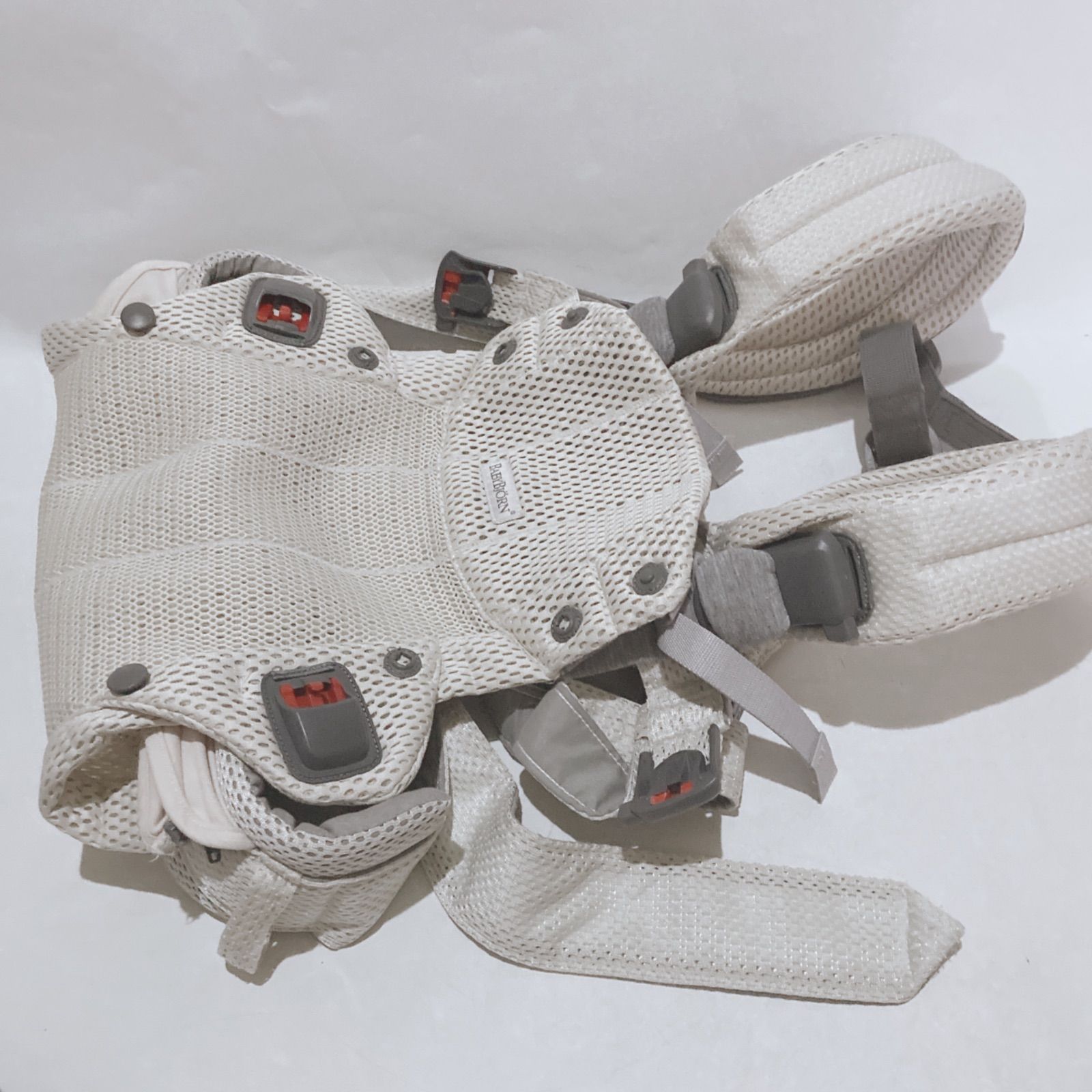 BABYBJÖRN ベビービョルン ハーモニー メッシュクリーム ベビービョルン｜抱っこ紐｜ハーモニー/クリーム｜ブリベビ通販