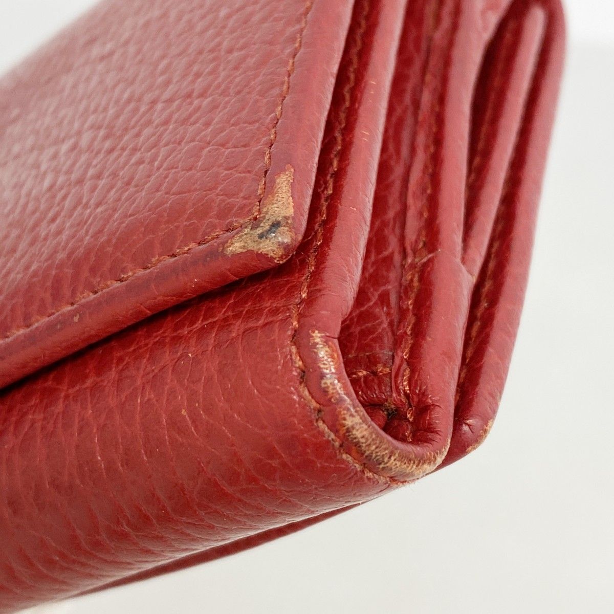 GUCCI グッチ GGマーモント レザー 三つ折財布 レッド ゴールド金具 グッチ GUCCI 三つ折り財布 GGマーモント レザー レッド レディース