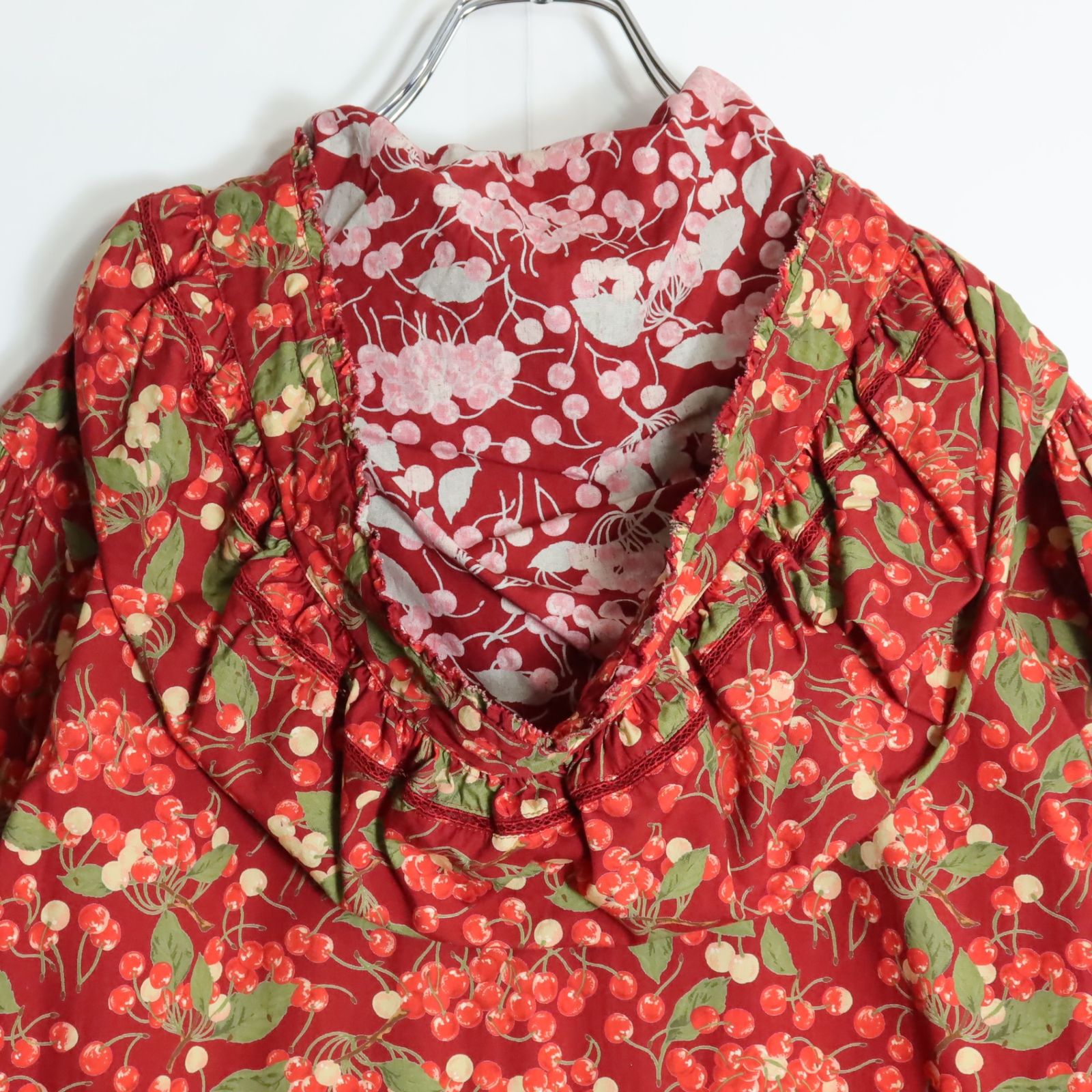 美品】ピンクハウス☆零れ落ちるたっぷりチェリーpt♪裾の繊細  