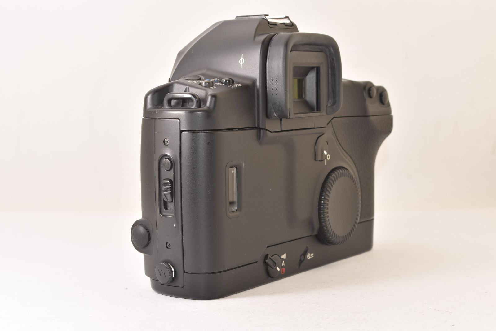 ☆美品☆ Canon キャノン EOS 3 ボディ EYE CONTROL AF フィルム一眼