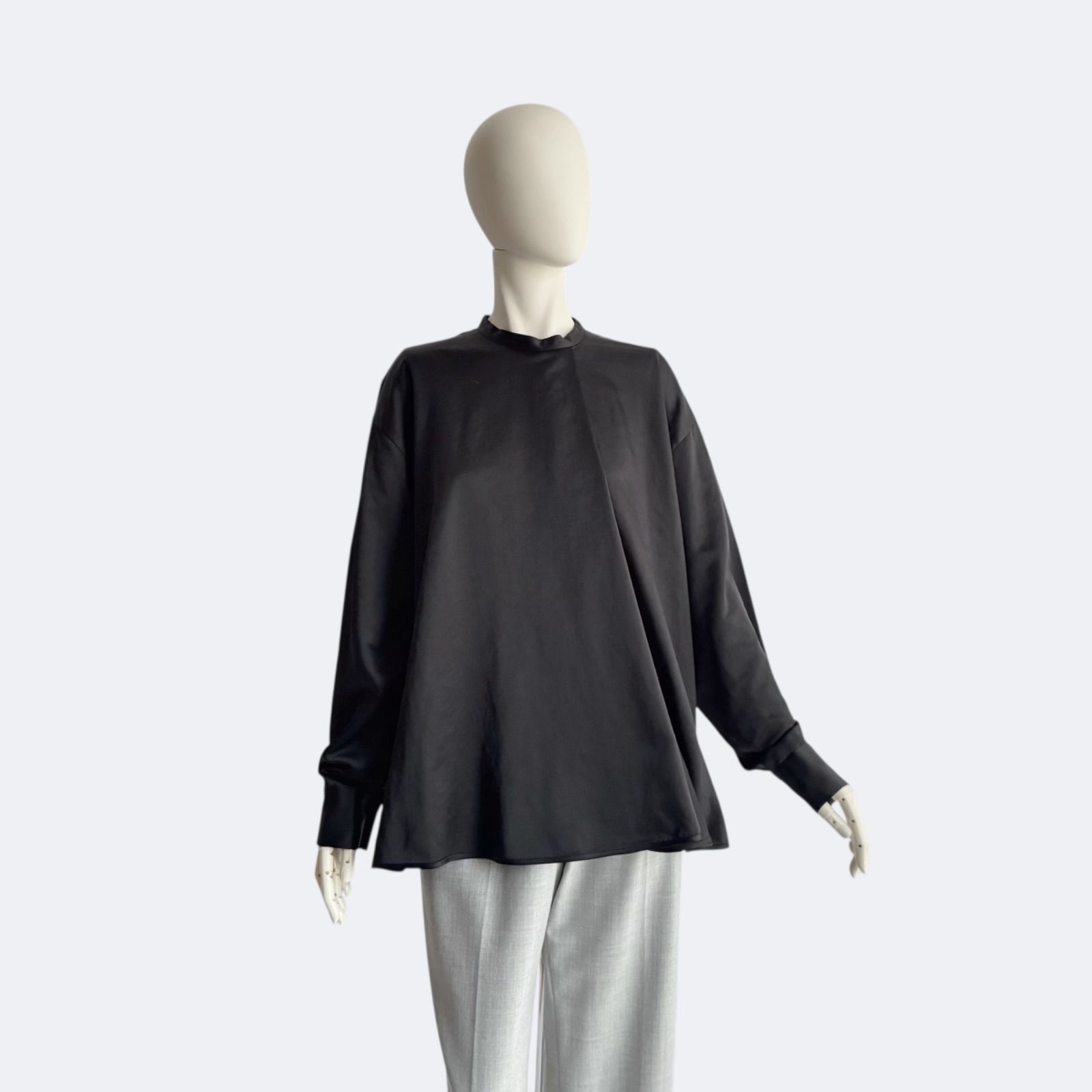 LOHEN ローヘン ブライトサテンフロントタックブラウス ブラウス