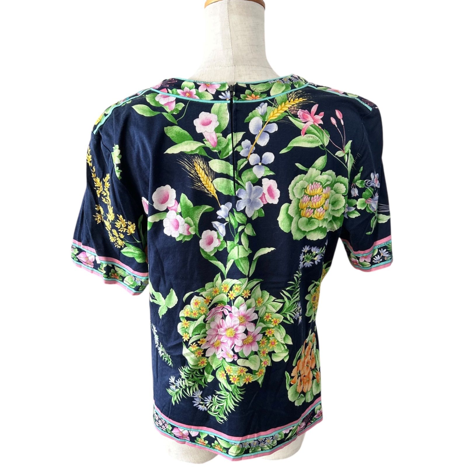 LEONARD レオナール 美品 半袖 カットソー 花柄 ネイビー Lサイズ V