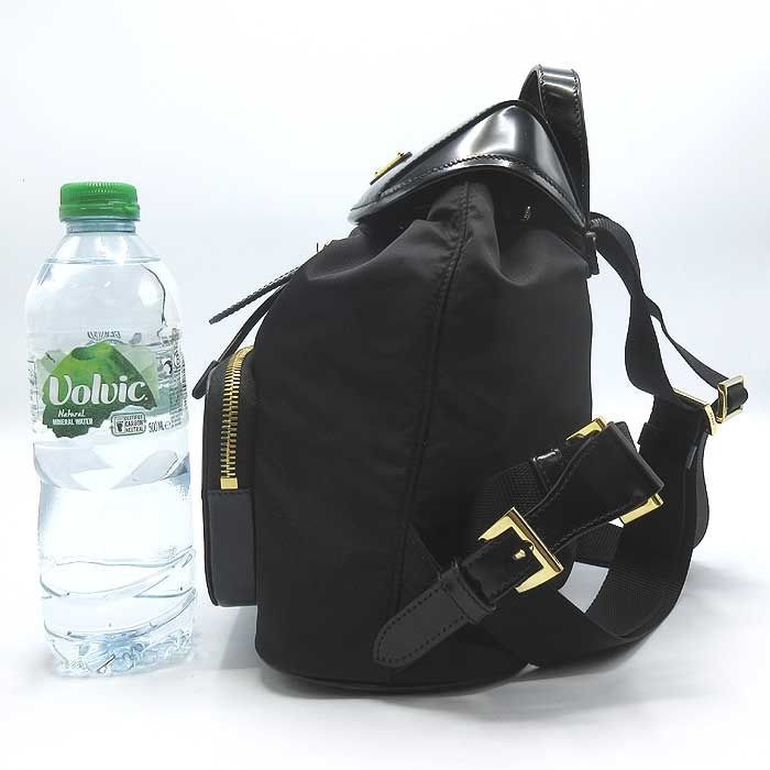 PRADA 黒 ナイロン リュック・未使用バック PRADA（プラダ） バックパック ナイロン リュック ブラック 黒