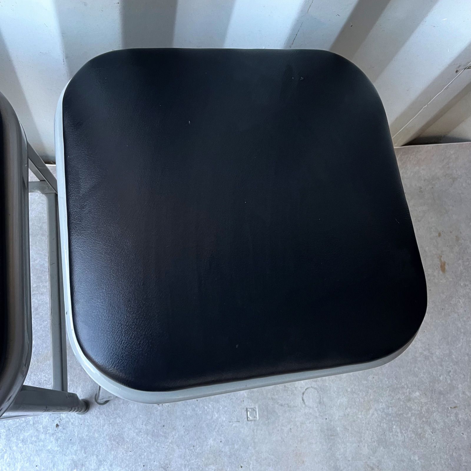 取付無料！LYON パシフィックファニチャーサービス 工場用スツール 茶 2脚✨ 取付無料！LYON パシフィックファニチャーサービス 工場用スツール 茶