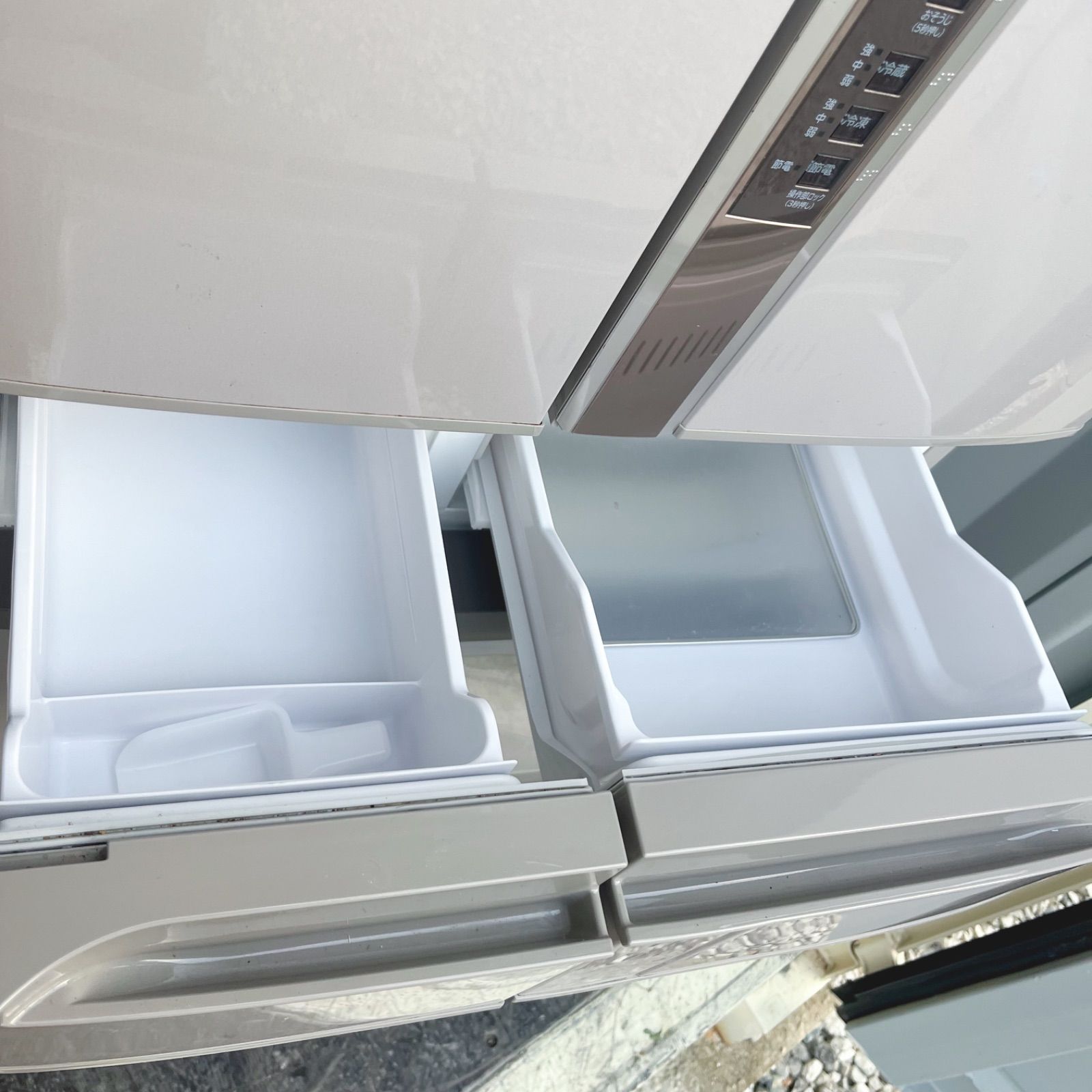 取付無料！完動品！日立真空チルド 自動製氷付き スタイリッシュ6ドア