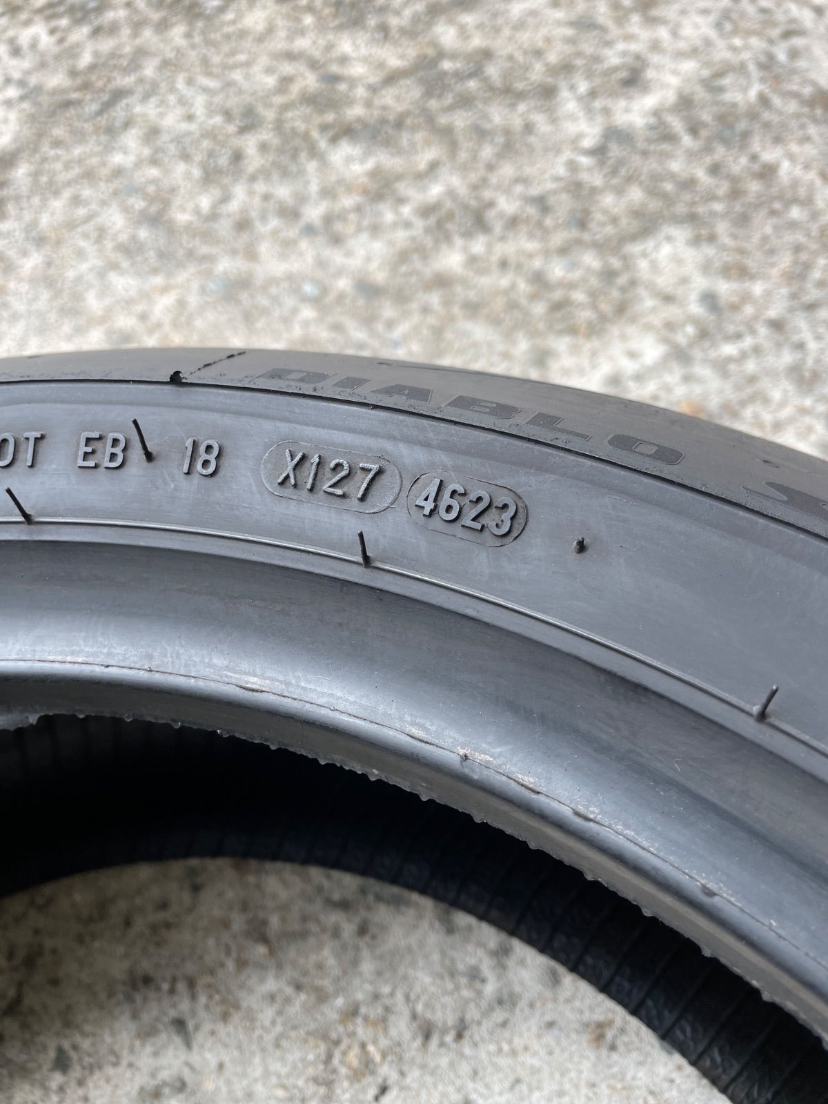 ピレリ スーパーコルサV3 SP 前後セット 120/70ZR17 200/60ZR17 398