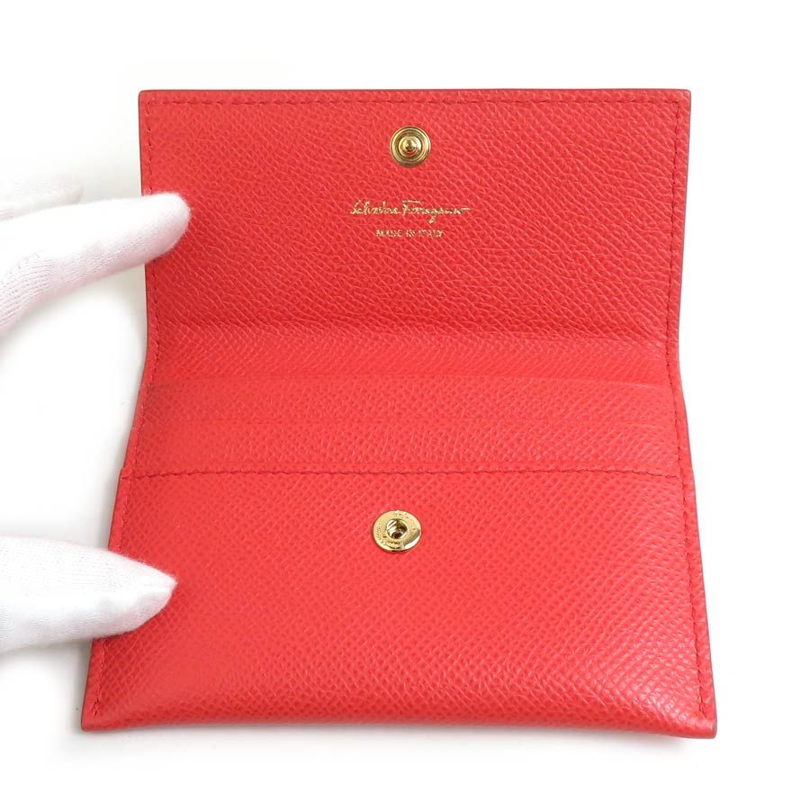 サルヴァトーレフェラガモ Salvatore Ferragamo カードケース ヴァラ