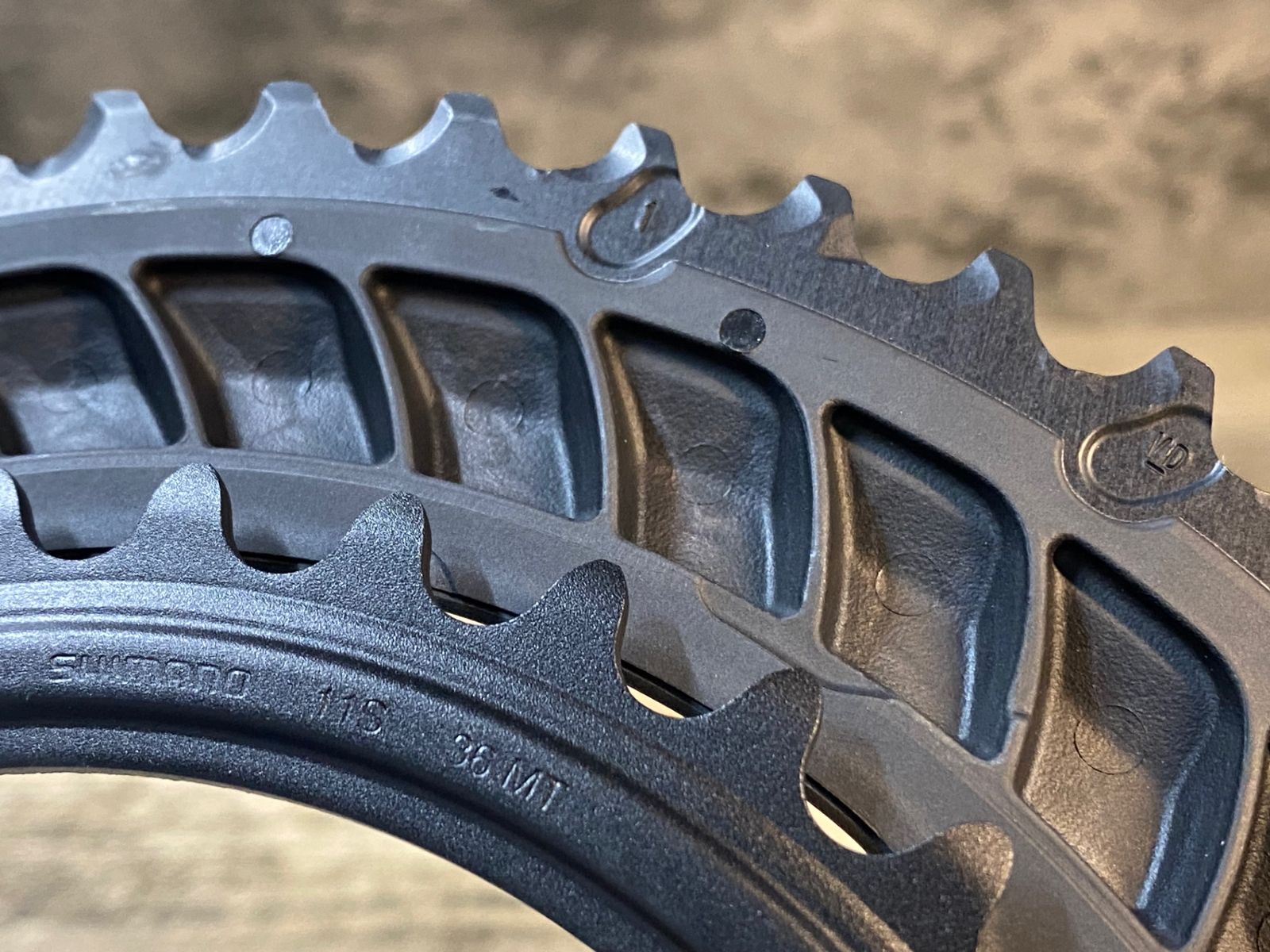 JR645 シマノ SHIMANO 105 FC-R7000 クランクセット 52/36T 170mm 黒