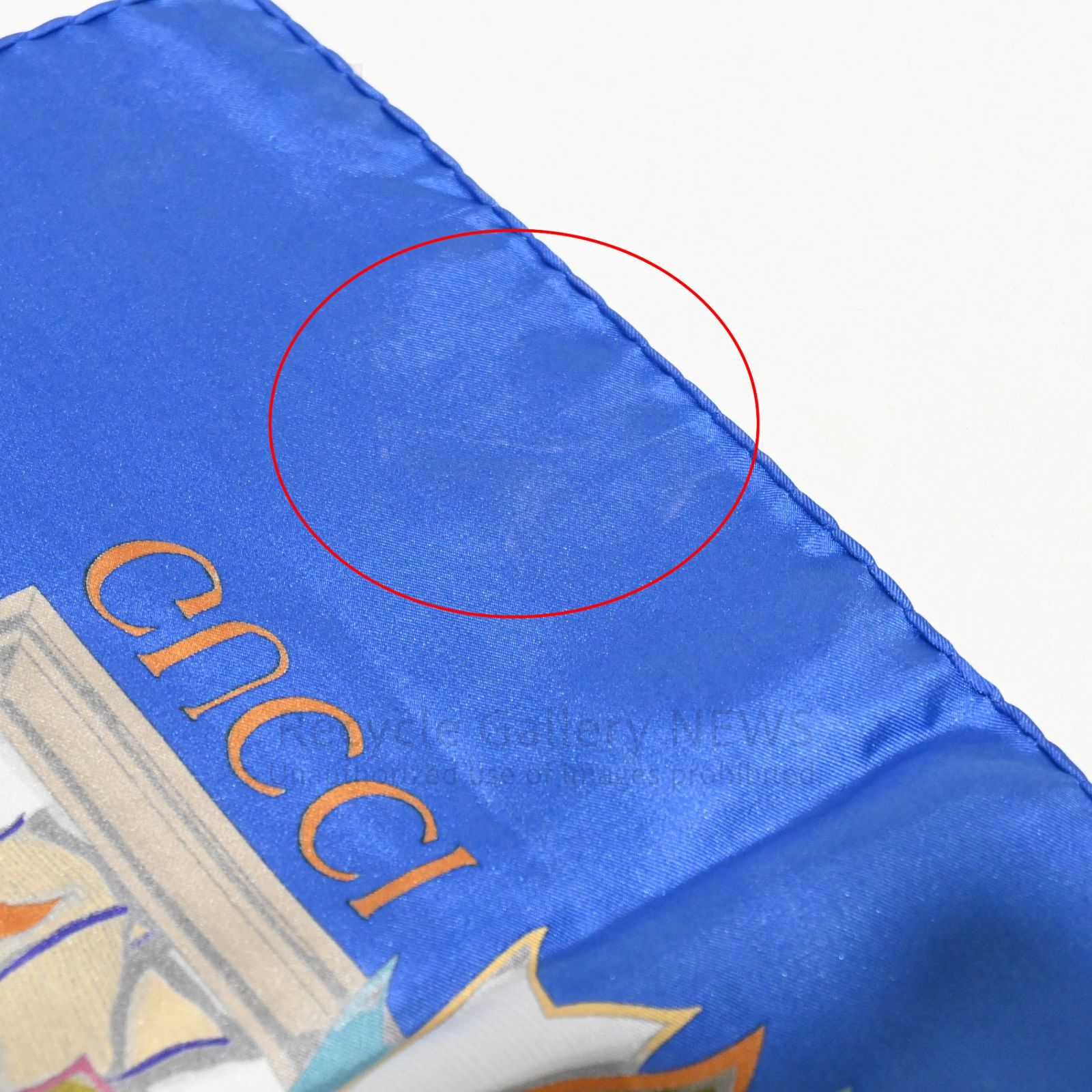 ○ GUCCI スカーフ ロゼット柄 シルク 勲章 リボン 青 オールドグッチ