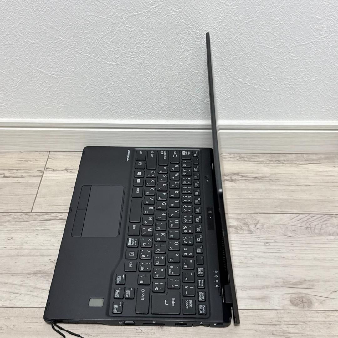 2in1PC ハイスペック❗ 富士通 10世代 i5 8GB 256GB WPS Office付き