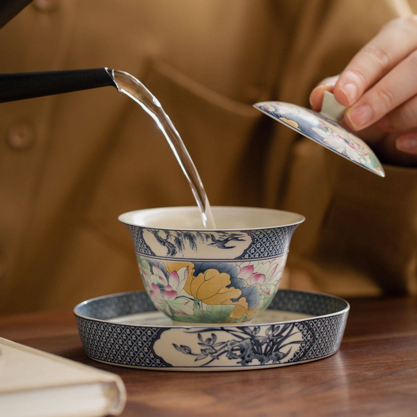 新品・未使用】中国風陶蓮三才蓋碗、陶器製高級、家庭用オフィス用