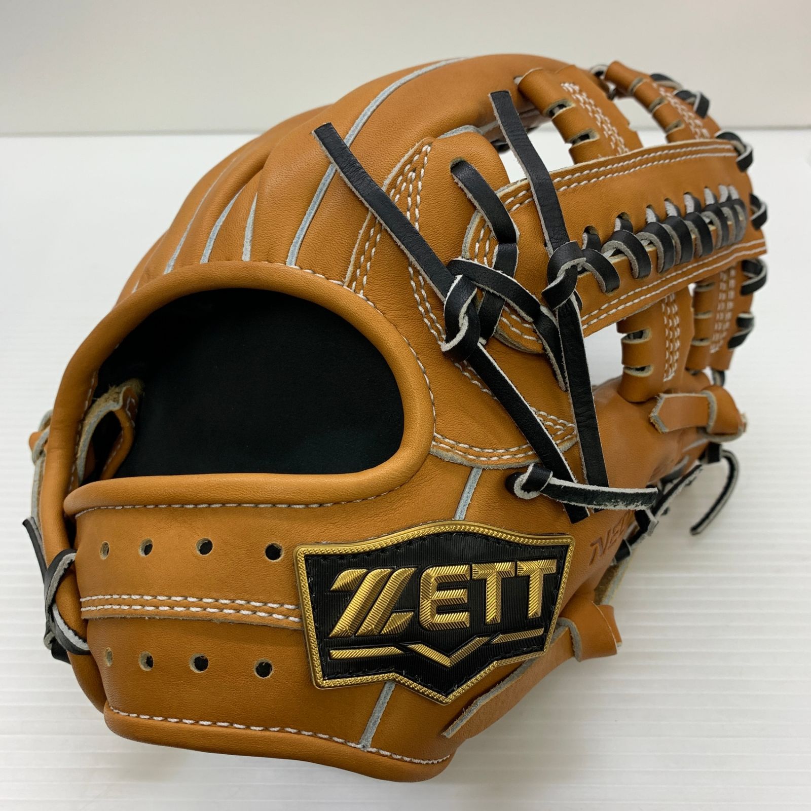 ZETT ゼット 硬式 投手用 ネオステイタス BPGB12011 左投げ ゼット