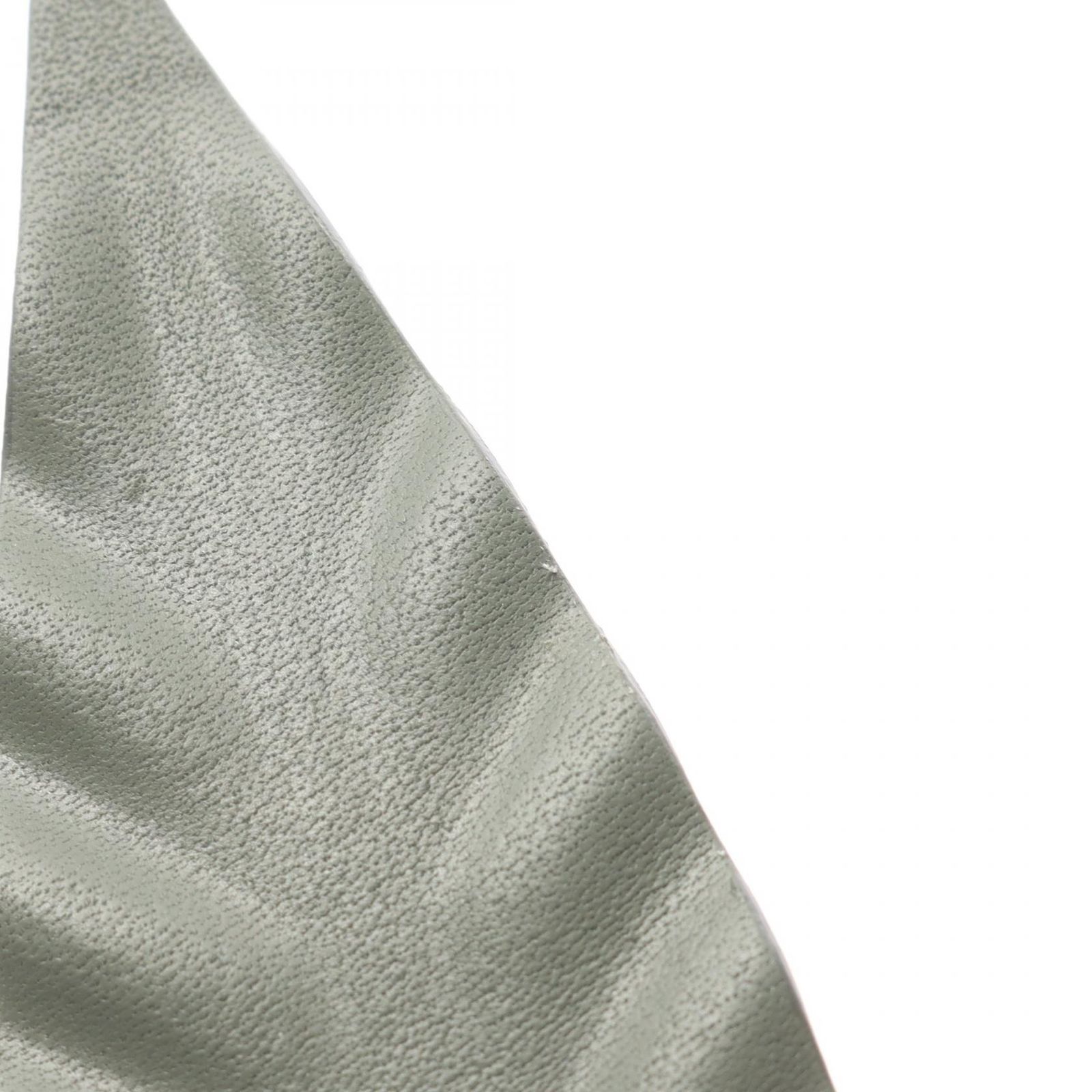 ロエベ LOEWE チャーム ストロベリー フラワー カーキ/ターコイズ