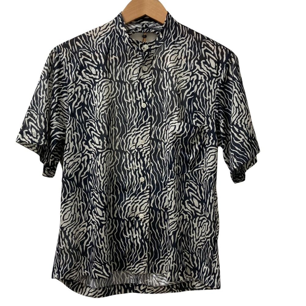 美品 TOGA PULLA トーガプルラ バックオープン ショートスリーブ プリントブラウス シャツ 36 ブラック レディース 古着 中古 USED 美品 TOGA PULLA トーガプルラ バックオープン ショートスリーブ