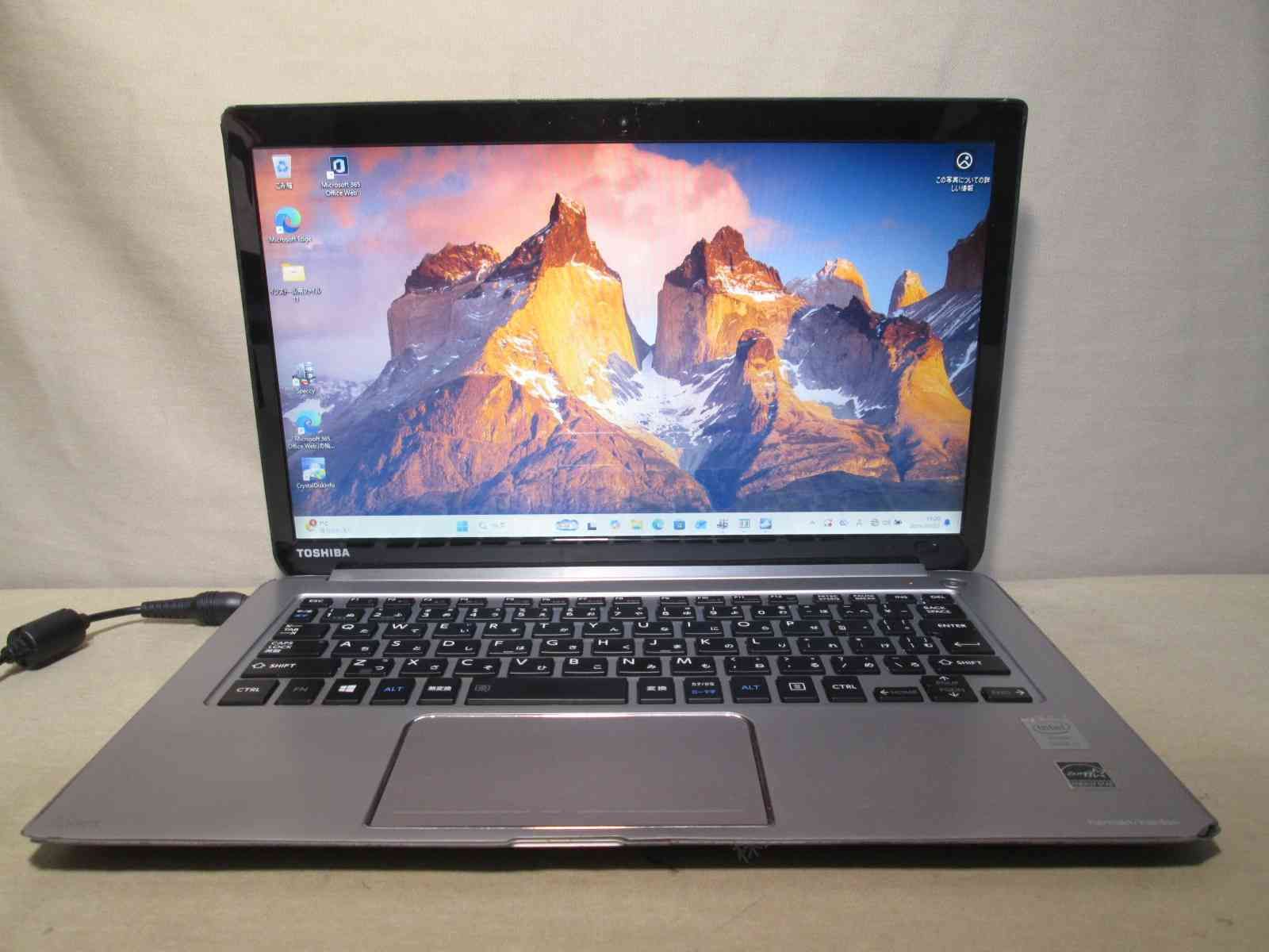 東芝 dynabook KIRA V63/27M【SSD搭載】 Core i5 4210U 【Windows11