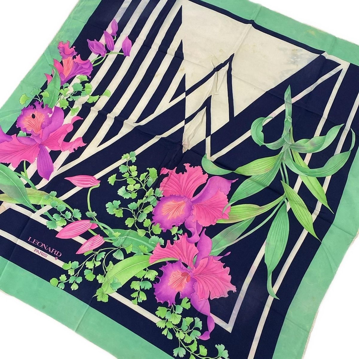 LEONARD(レオナール) スカーフ - ネイビー×ライトグリーン×マルチ 花柄
