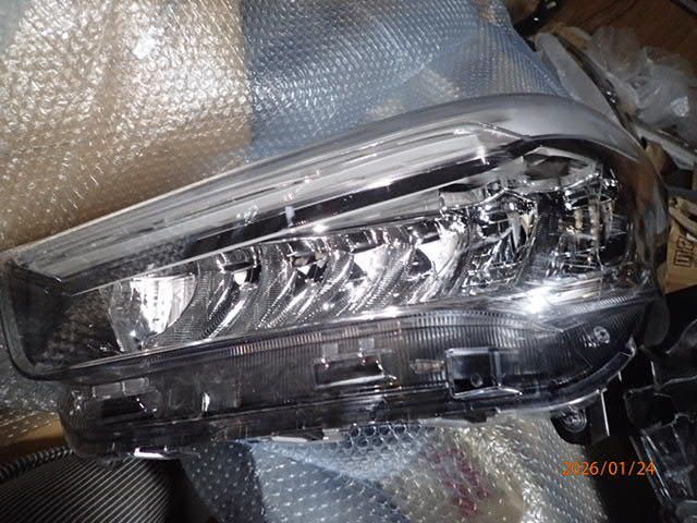 A201 ライズ　ヘッドライト ジャンク ライズ A200A 後期 LED ヘッドライト ヘッドランプ 左 81150