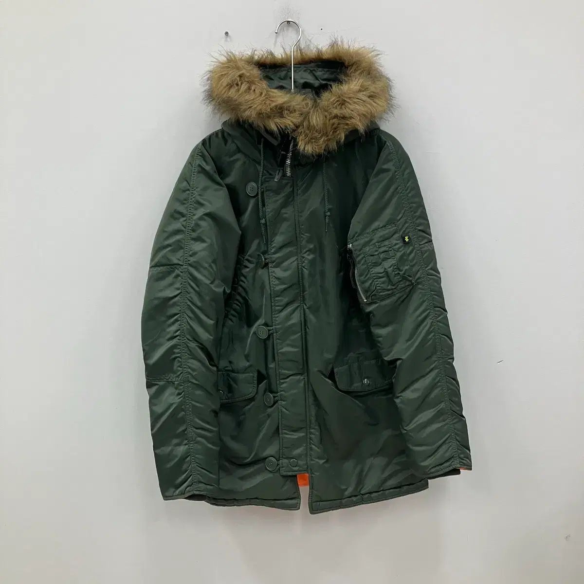 アルファ インダストリーズ カーキ N-3B マウンテンパーカー M - メルカリ