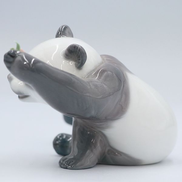 未使用品　リヤドロ　リトルパンダ 楽天市場】リヤドロ リトル パンダ 3 A Cheerful Panda 01008358